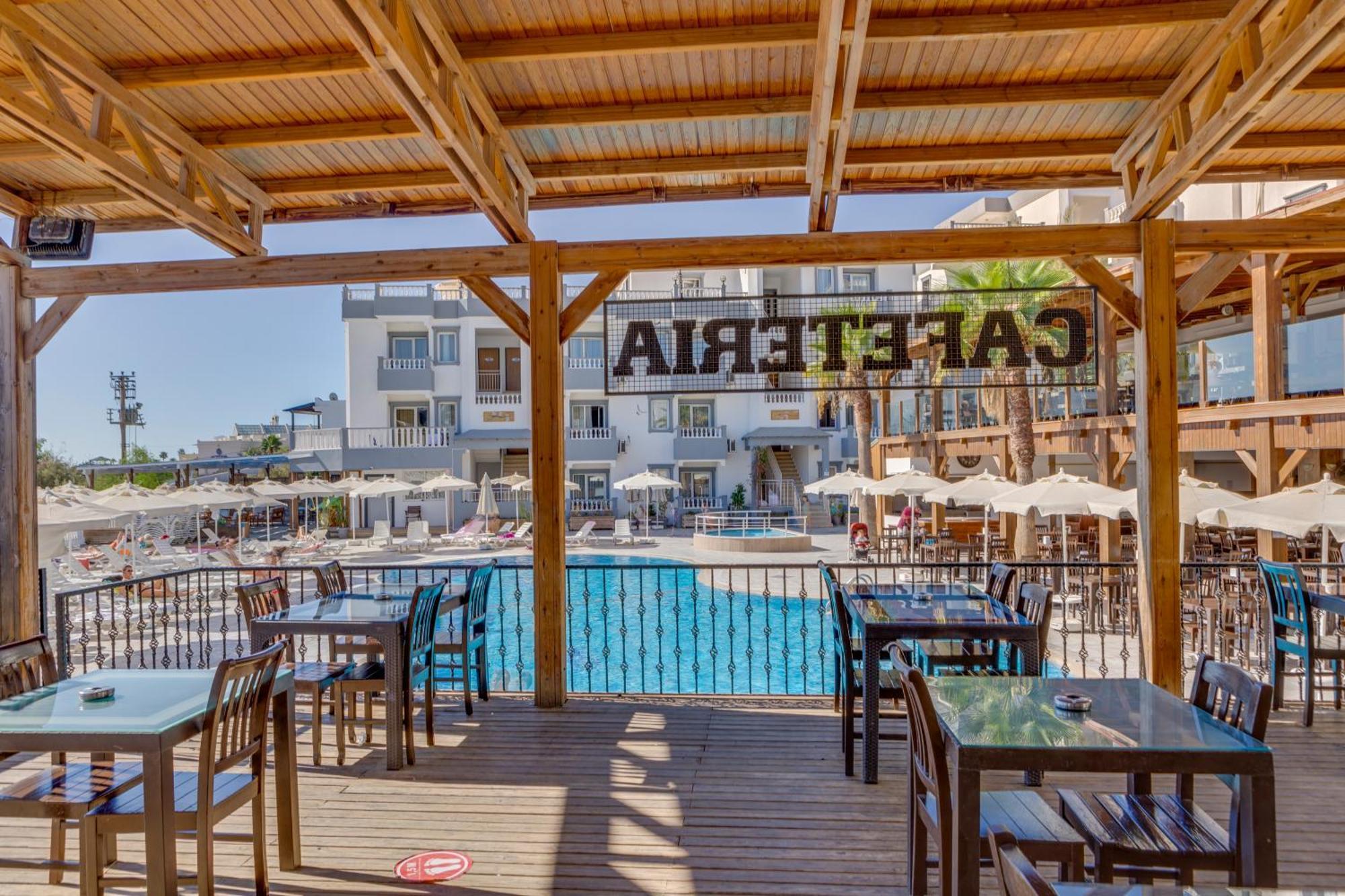Smart Holiday Hotel Bodrum บิเตซ ภายนอก รูปภาพ