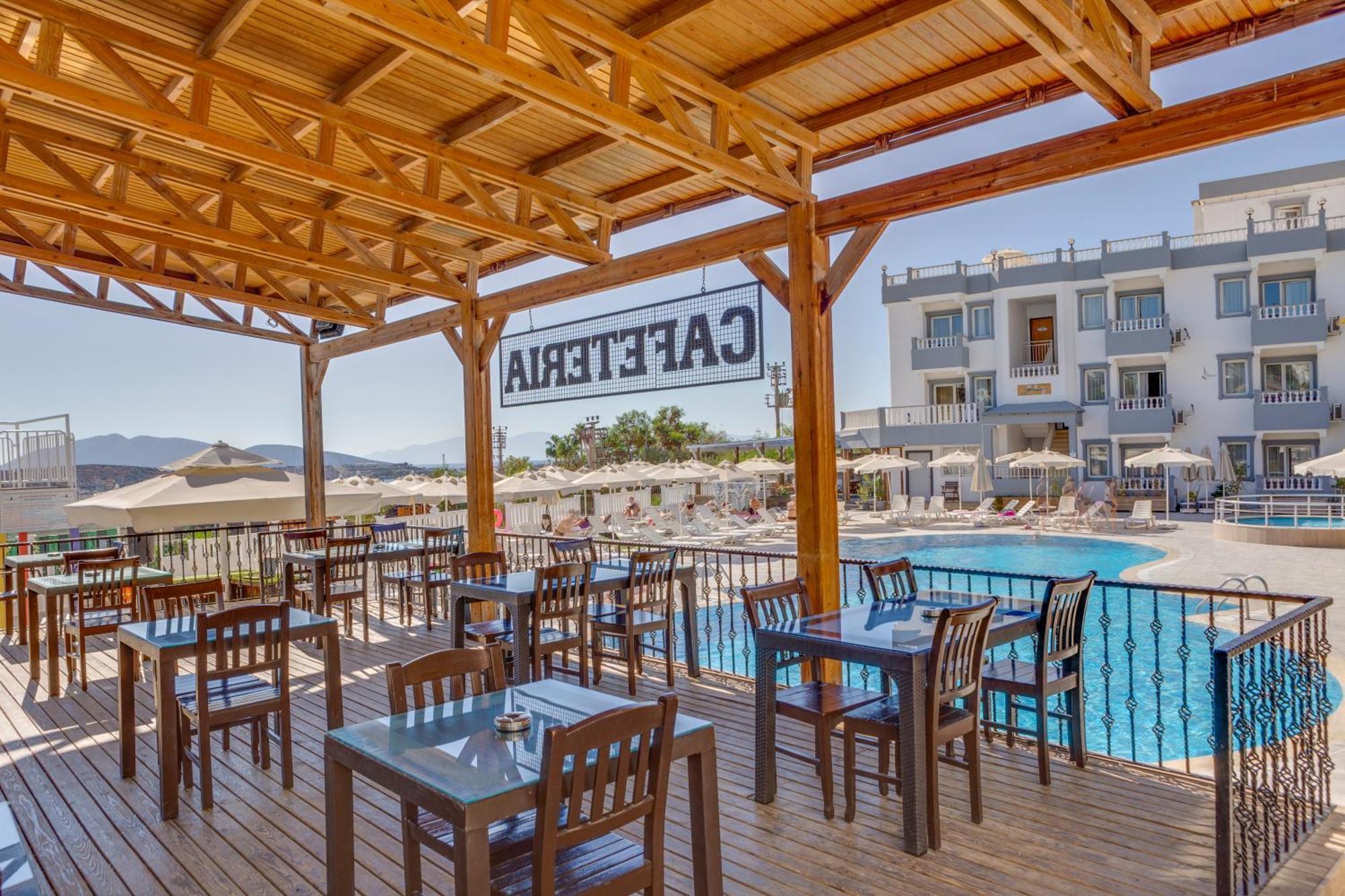 Smart Holiday Hotel Bodrum บิเตซ ภายนอก รูปภาพ