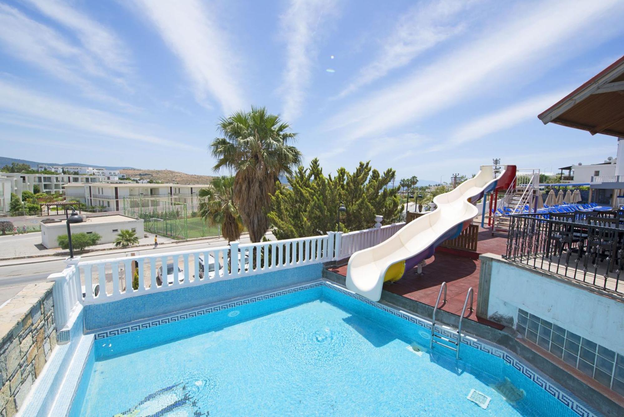 Smart Holiday Hotel Bodrum บิเตซ ภายนอก รูปภาพ